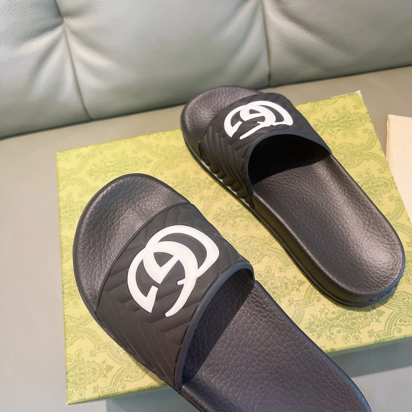 Men's Men's Shoes 130🐮🐮Gucci Gucci Slippers Gucci 2024 latest beach sandals slippers Original molding double G LOGO Original molding consistent Outsole: Men's Men's Shoes u double-layer outsole Size: 35-46